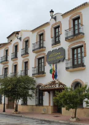 Гостиница Hotel Velad  Велес-Бланко